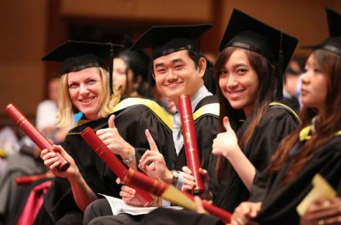 马来西亚留学学英语,专科怎么去马来西亚留学